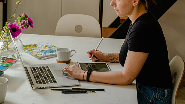 szabadúszó webdesigner kreativitás